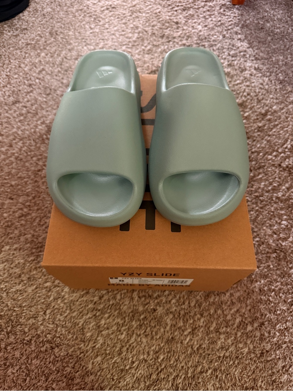 Yeezy Slide Seafoam - Salt Slides